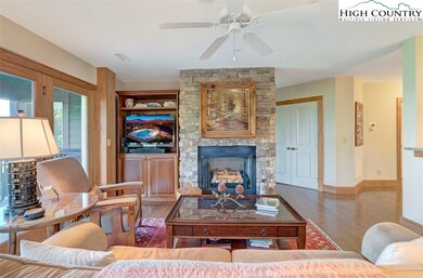 1076 Ridge Haven Pkwy unit RW-1, Banner Elk, NC 28604 - photo 7