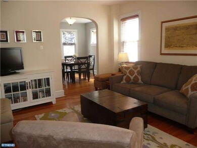 1129 Roosevelt Dr, Havertown, PA 19083 - photo 5