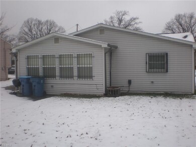 1916 E 40th St, Lorain, OH 44055 - photo 4