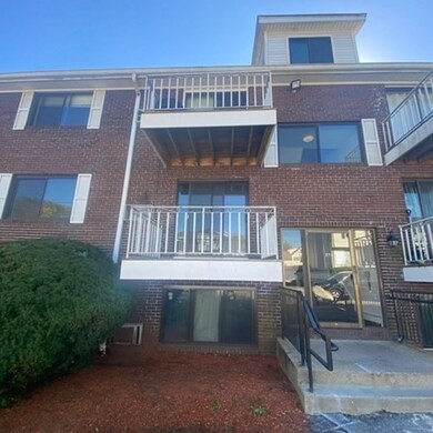 274 E Haverhill St unit 16, Lawrence, MA 01841 - photo 2