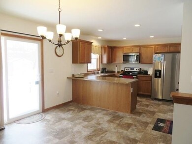 1300 Fir St, Janesville, WI 53546 - photo 5