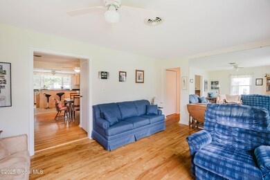 1 Appletree Ln, Newtonville, NY 12110 - photo 7