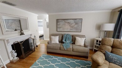 3724 Meadowbreeze Dr, Tampa, FL 33619 - photo 6