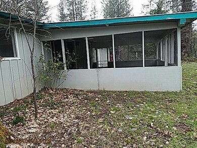 4885 Azalea Dr, Grants Pass, OR 97526 - photo 2