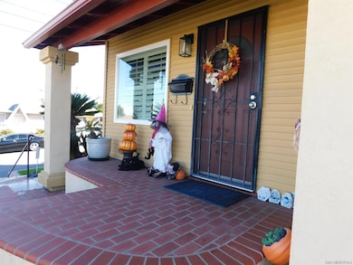 1079 Cosmo Ave, El Cajon, CA 92019 - photo 2