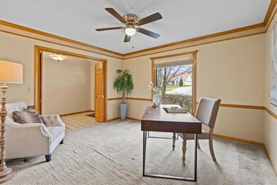 5725 Hauser Dr, Shawnee, KS 66216 - photo 4