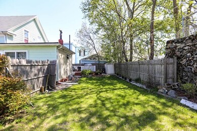 12 Collins St, Lynn, MA 01902 - photo 4