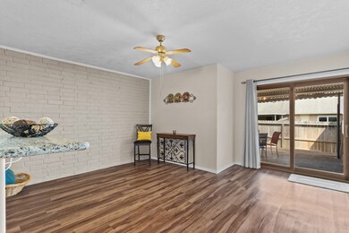 3750 Laura Leigh Dr, Friendswood, TX 77546 - photo 7