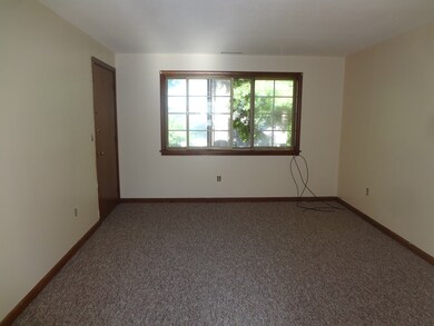39-41 Greenwich St unit 39B, Ludlow, MA 01056 - photo 2