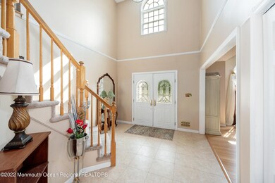 2-Story Foyer