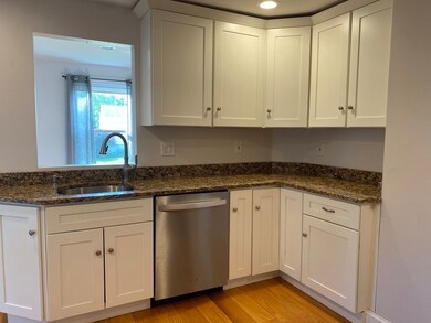62 County St unit 1, Peabody, MA 01960 - photo 5