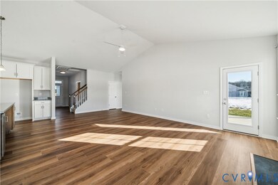 115 Logan Way, Tappahannock, VA 22560 - photo 4