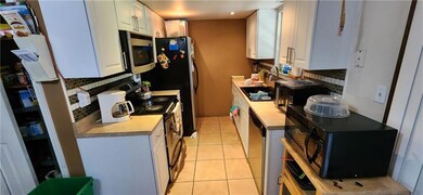 34 Armour Ct, Allentown, PA 18103 - photo 2