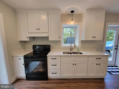 4306 Jacks Mill Rd, Chambersburg, PA 17202 - photo 6