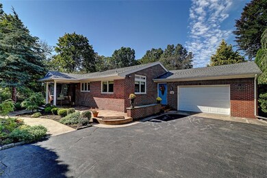 34 Dees Cir, Warwick, RI 02889 - photo 2