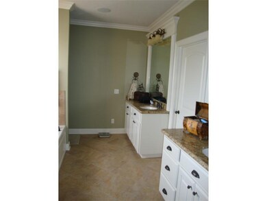 Master Bath/Spa.