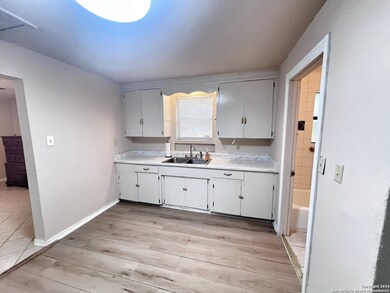 321 Staples Rd, San Marcos, TX 78666 - photo 4