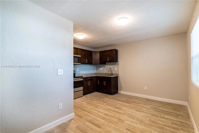 601 S Flagler Ave unit 4, Homestead, FL 33030 - photo 4