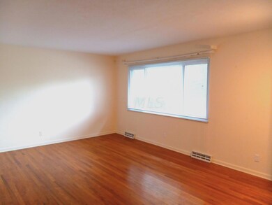 1525 Lonsdale Rd, Columbus, OH 43232 - photo 5