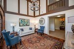 Bright lobby to await your guest or visit with fel