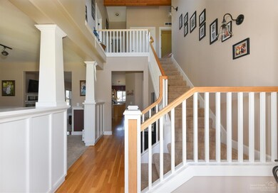 2902 NE Red Oak Dr, Bend, OR 97701 - photo 5