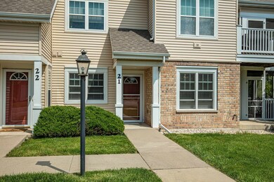 30 Keystone Way unit 21, Fitchburg, WI 53711 - photo 2