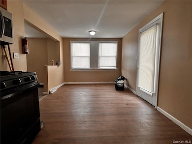 114 Dupont Ave, Newburgh, NY 12550 - photo 2