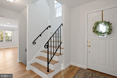 2944 Cashel Ln, Vienna, VA 22181 - photo 4