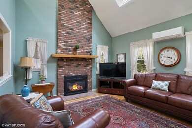 4 Golf Link Cir, Sandwich, MA 02563 - photo 2