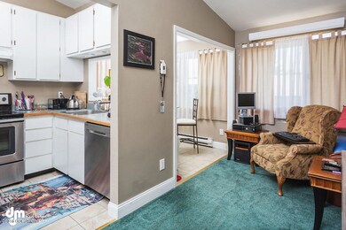 Dining Room_DMD_6733-SMALL