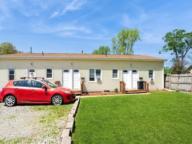 510 N 6th Ave E, Newton, IA 50208 - photo 3