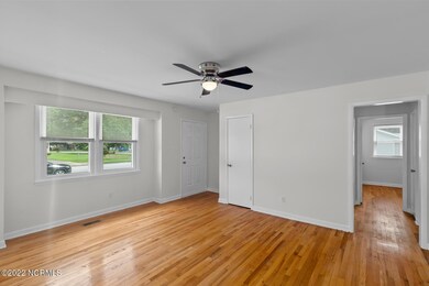 611 Decatur Rd, Jacksonville, NC 28540 - photo 6