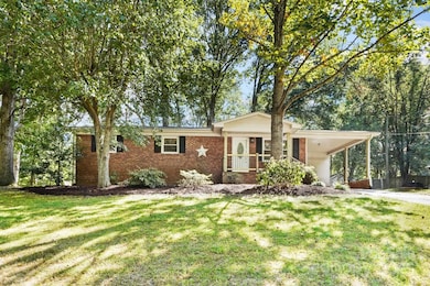 2018 Osborne Rd, Kannapolis, NC 28083 - photo 2