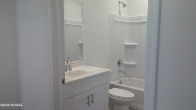 1560B Guest BR
