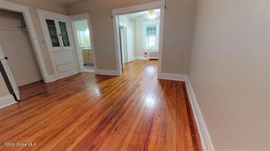 566 Park Ave unit 1, Albany, NY 12208 - photo 6