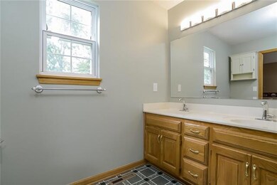 21215 W 52nd St, Shawnee, KS 66218 - photo 6
