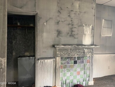 Calhoun fireplace