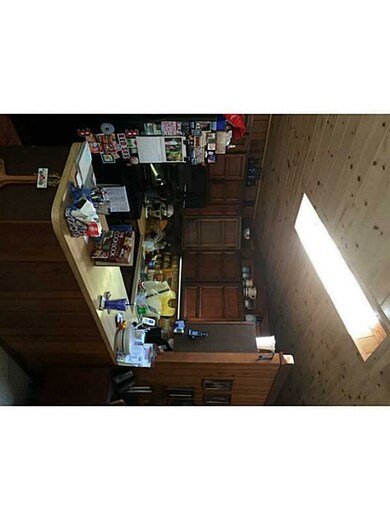 930 Gilbert Stuart Rd, Saunderstown, RI 02874 - photo 5