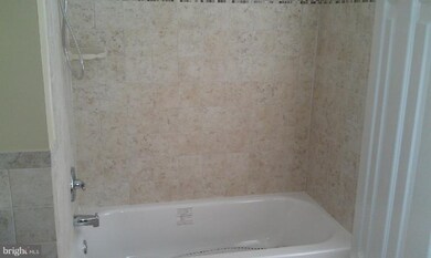 4802 Sheriff Rd NE, Washington, DC 20019 - photo 7