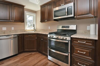 68 Cove St unit 70, Riverside, RI 02915 - photo 6