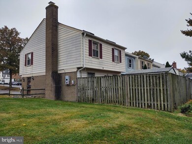 2250 Dawn Ln, Temple Hills, MD 20748 - photo 3