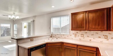 12641 W Shaw Butte Dr El-MLS_Size-007-2-