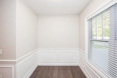 22 Beacon St unit 22, Shrewsbury, MA 01545 - photo 4