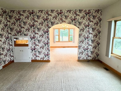 404 Main Ave N, Roseau, MN 56751 - photo 6