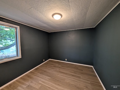 917 Nickel St, Kamiah, ID 83536 - photo 6