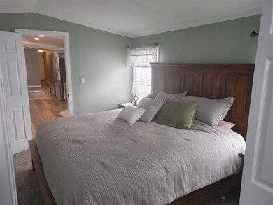 11 Sycamore Ave, North Hampton, NH 03862 - photo 5