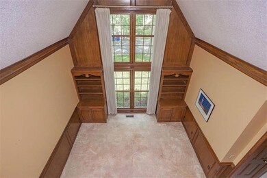 5714 Oakview St, Shawnee, KS 66216 - photo 7