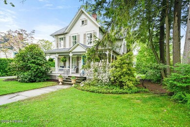 208 W Ann St, Milford, PA 18337 - photo 6