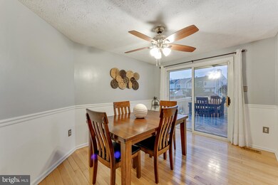 2427 Warm Spring Way, Odenton, MD 21113 - photo 4