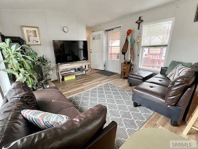 2250 Whispering Pines Dr, Idaho Falls, ID 83401 - photo 6